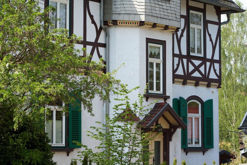 Hotel Villa Rossek Бад-Лібенштайн Екстер'єр фото